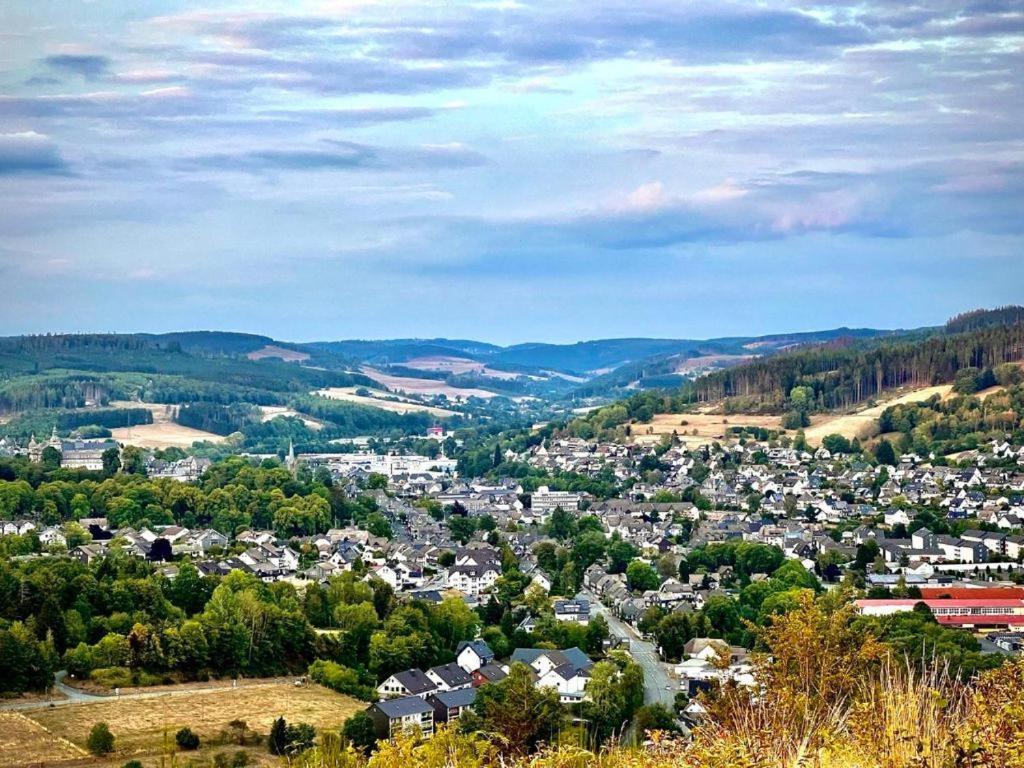 Stilvolle Wohnung Mit Blick Und Selbst-Check-In Bad Berleburg Zewnętrze zdjęcie
